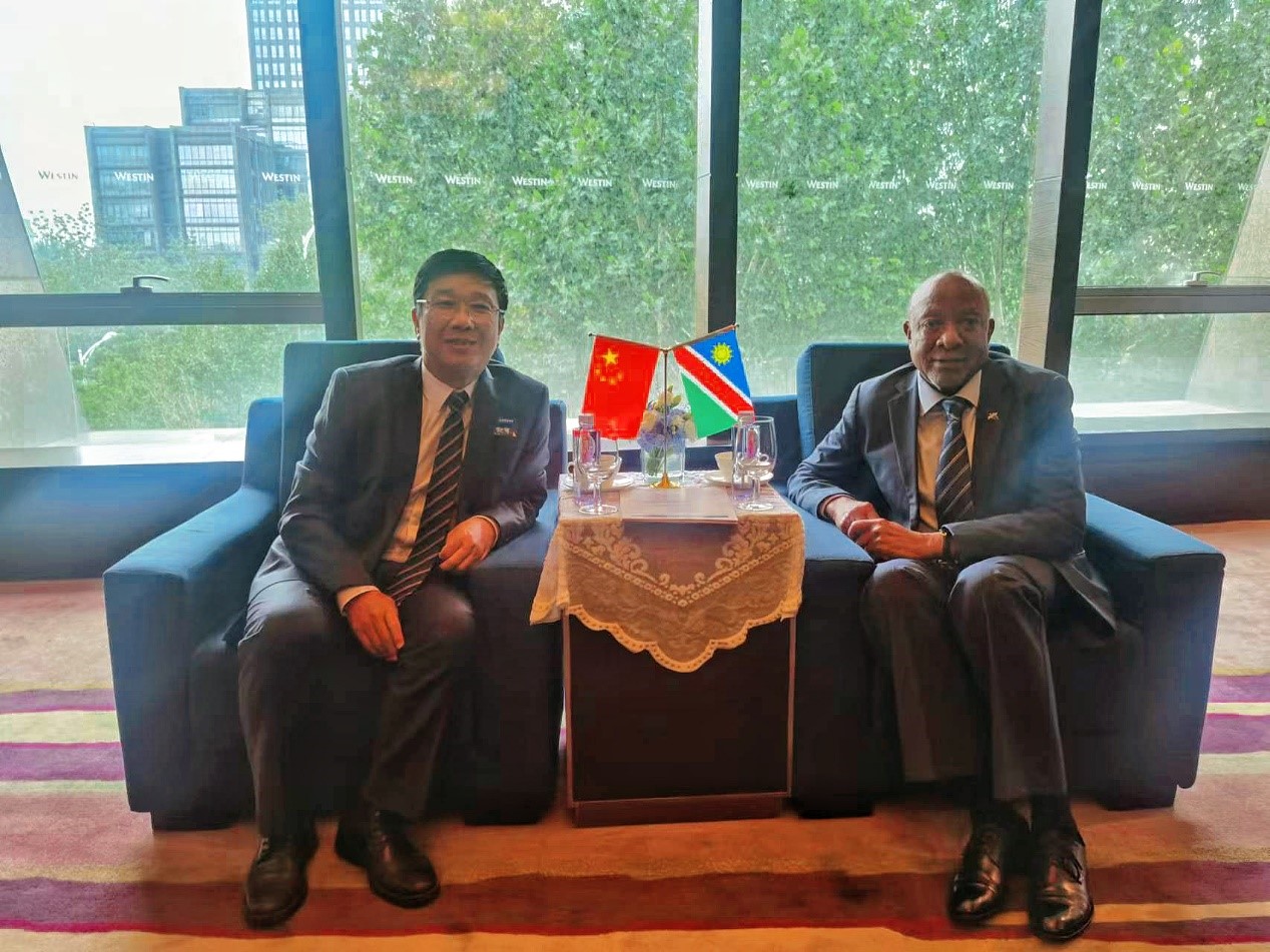 中非合作论坛期间威廉希尔williamhill资源 董事长王平卫拜会三国总统
